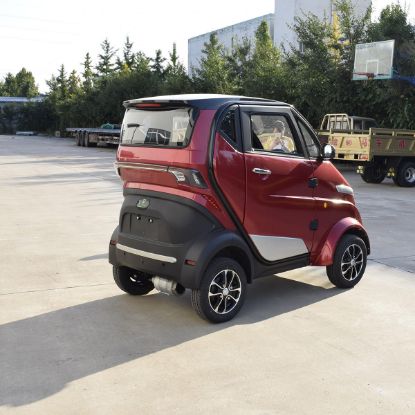 Picture of cheapest four-wheel low-speed electric vehicle made in China is the most suitable new energy vehicle for transportation