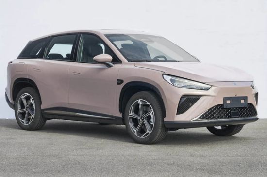 Picture of China New EV Neta L 2024 Basic New Energy Electric Vehicles NETA L 231 ps 5-door 5-seat Plug-in Hybrid SUV Car